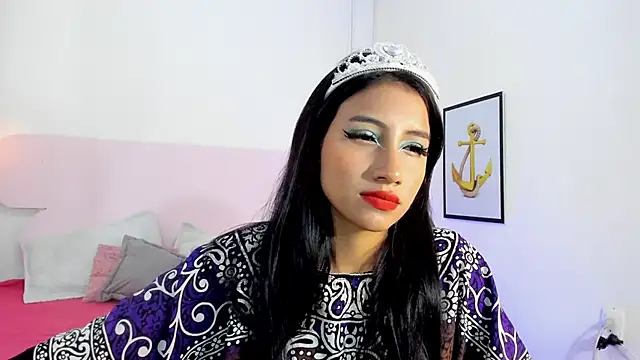 naomiii   online show from September 24, 12:19 pm