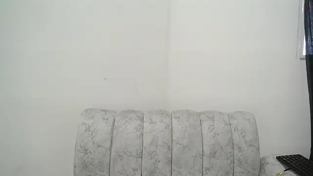 Snapshot of AMBER_LOVE22 chatting on January 18, 6:21 pm AMBER LOVE22 online show from January 18, 6:21 pm