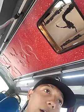 Snapshot of tayson_ chatting on January 19, 6:21 pm tayson online show from January 19, 6:21 pm