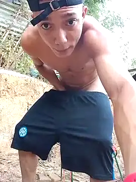 Snapshot of tayson_ chatting on September 23, 11:13 am tayson online show from September 23, 11:13 am