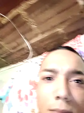 Snapshot of tayson_ chatting on February 10, 10:52 am tayson online show from February 10, 10:52 am