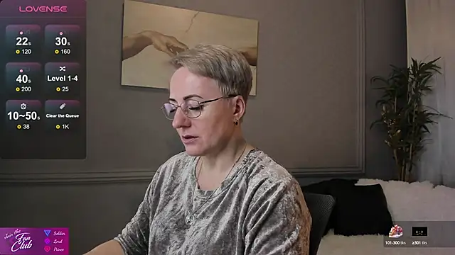 Nika Smit online show from February 16, 5:37 am