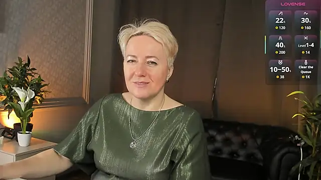 Nika Smit online show from February 15, 5:48 am