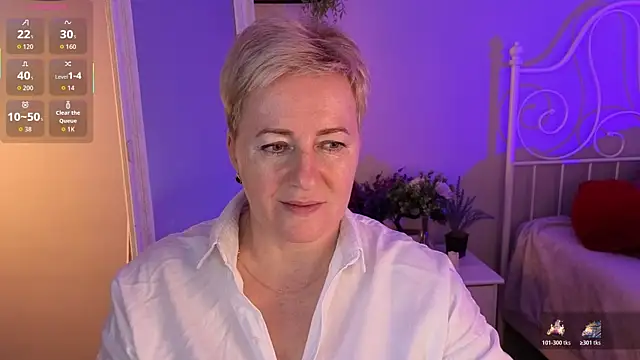 Snapshot of Nika_Smit chatting on May 1, 10:31 am Nika Smit online show from May 1, 10:31 am