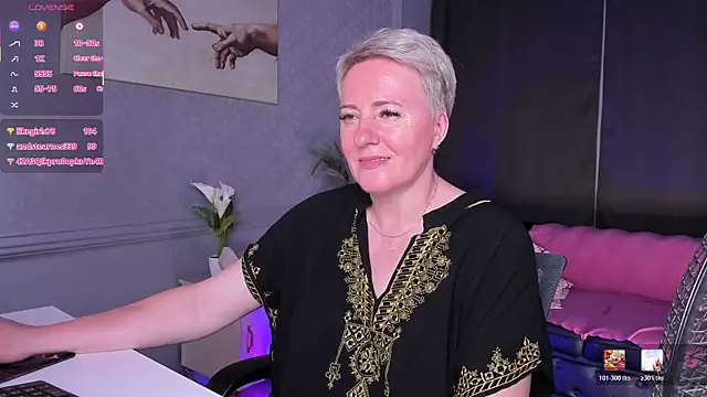 Nika Smit online show from June 27, 12:22 pm