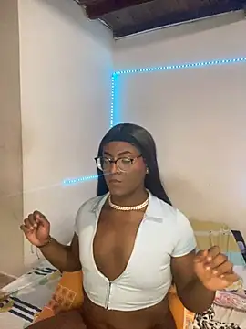 bigcrisblack online show from December 22, 5:45 am