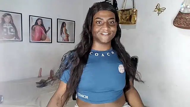 bigcrisblack online show from May 16, 2:41 am