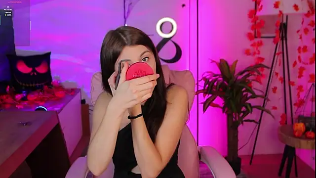 Hailey Green online show from October 24, 9:33 pm