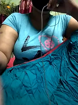 Snapshot of Nilanjona-Ray chatting on December 18, 1:55 am Nilanjona-Ray online show from December 18, 1:55 am