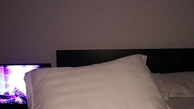 IvyKaelani online show from February 16, 4:36 pm