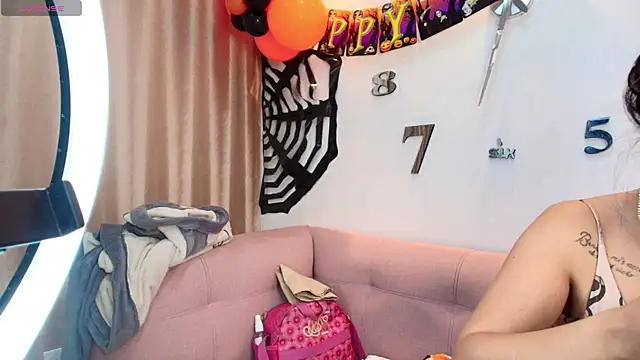 1Sloppy Fox4 online show from October 25, 12:40 am