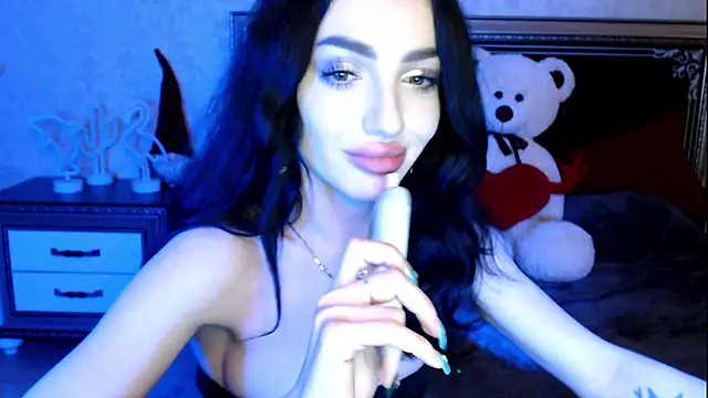 Snapshot of NancyLovee_ chatting on December 25, 11:31 pm NancyLovee  online show from December 25, 11:31 pm