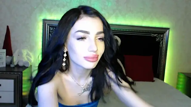 Snapshot of NancyLovee_ chatting on January 28, 8:47 pm NancyLovee  online show from January 28, 8:47 pm