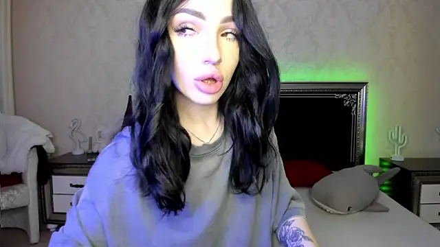 Snapshot of NancyLovee_ chatting on March 15, 6:10 pm NancyLovee  online show from March 15, 6:10 pm