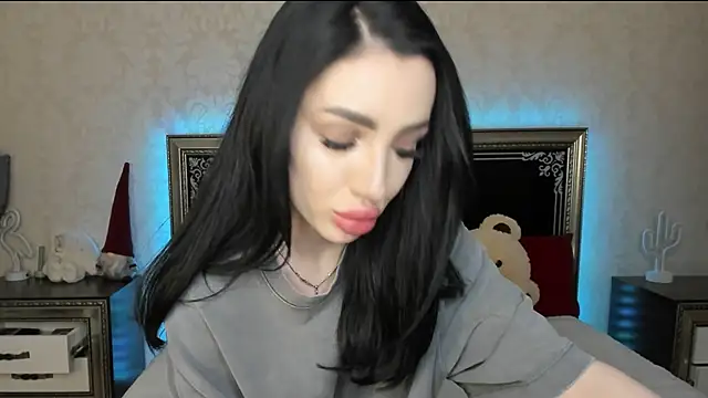 Snapshot of NancyLovee_ chatting on March 18, 11:42 pm NancyLovee  online show from March 18, 11:42 pm