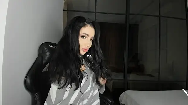 Snapshot of NancyLovee_ chatting on September 18, 10:28 am NancyLovee  online show from September 18, 10:28 am
