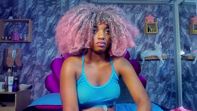 EMMAPARISS online show from February 19, 12:01 pm