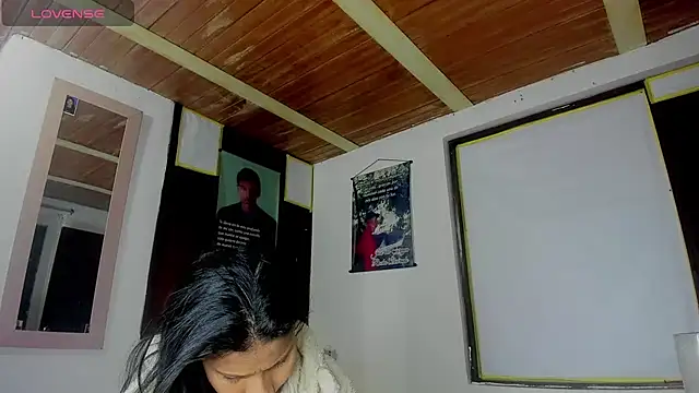 Snapshot of Nenita_Hot_ chatting on September 27, 9:53 pm Nenita Hot  online show from September 27, 9:53 pm