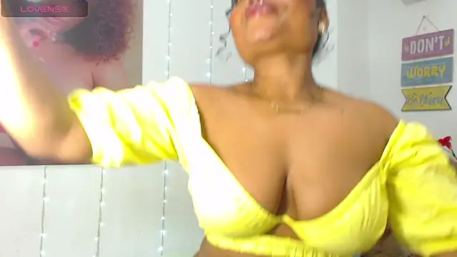 gianna smith online show from December 24, 4:22 am