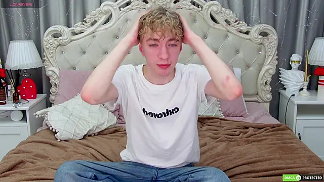 TrevorBenson online show from October 11, 8:46 am