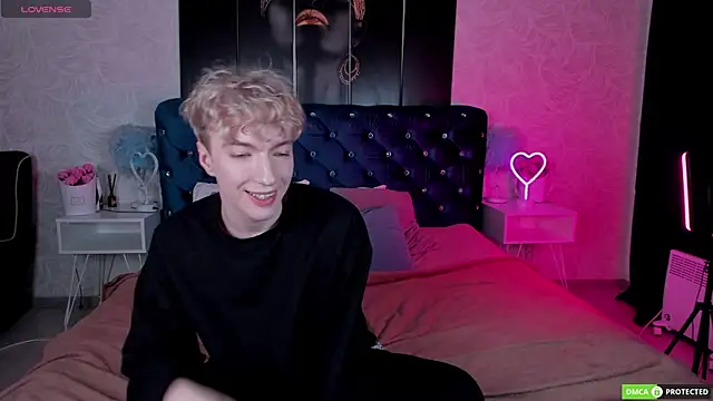 TrevorBenson online show from November 20, 8:58 am