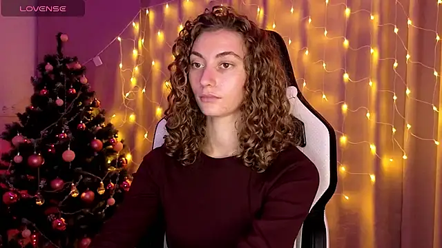 lady curls online show from December 17, 2:12 am