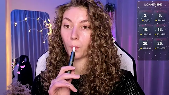 lady curls online show from March 15, 1:41 am