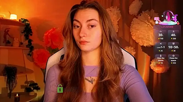 lady curls online show from March 31, 9:59 pm