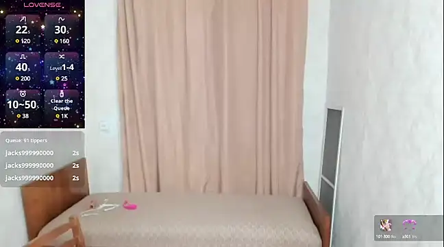 Snapshot of elis_gabbi chatting on February 23, 10:49 am elis gabbi online show from February 23, 10:49 am
