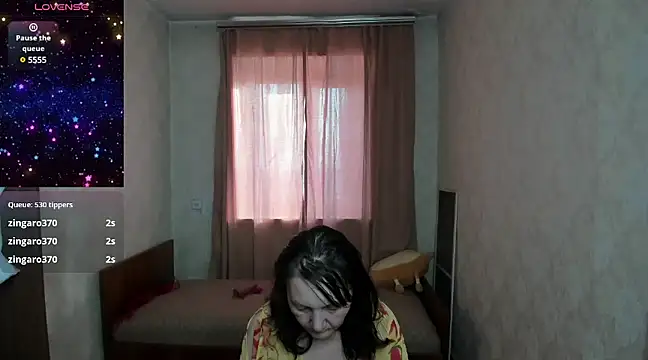 Snapshot of elis_gabbi chatting on March 7, 12:58 am elis gabbi online show from March 7, 12:58 am