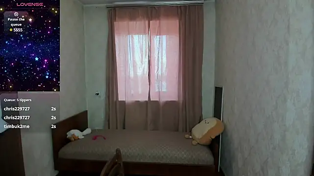 Snapshot of elis_gabbi chatting on March 21, 4:06 am elis gabbi online show from March 21, 4:06 am