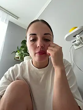 AmiLavs online show from March 2, 10:00 am