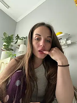 AmiLavs online show from April 18, 10:41 am