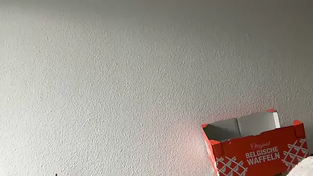 Snapshot of EmilyWi_ chatting on January 26, 2:41 pm EmilyWi  online show from January 26, 2:41 pm