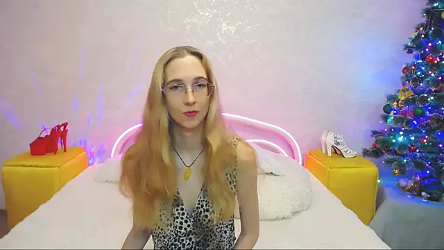 KlaryBrait online show from December 22, 11:00 am