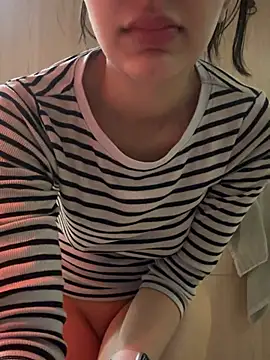 Snapshot of YeKaterinas chatting on December 30, 3:02 pm YeKaterinas online show from December 30, 3:02 pm