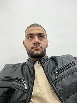 Snapshot of MaximusDick1_ chatting on February 26, 12:04 pm MaximusDick1 online show from February 26, 12:04 pm