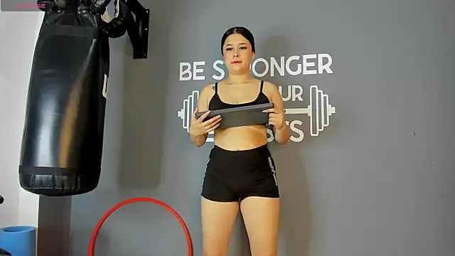 ariadna milano online show from December 13, 12:39 pm