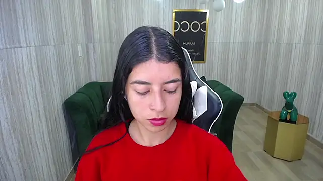 Snapshot of Bela_t_ chatting on December 13, 4:27 pm Bela t online show from December 13, 4:27 pm