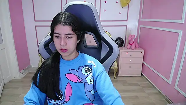 Snapshot of Bela_t_ chatting on January 15, 4:21 pm Bela t online show from January 15, 4:21 pm