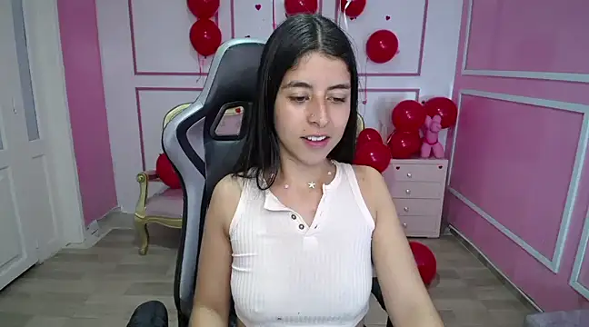 Snapshot of Bela_t_ chatting on February 20, 7:41 pm Bela t online show from February 20, 7:41 pm