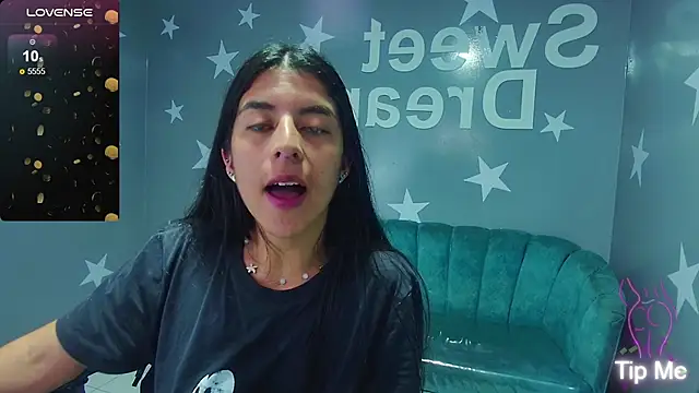 Snapshot of Bela_t_ chatting on March 8, 2:30 pm Bela t online show from March 8, 2:30 pm