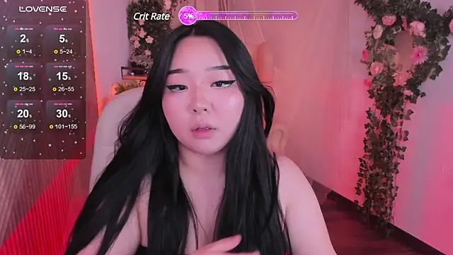 Snapshot of mei_honey_ chatting on December 5, 5:59 am mei honey  online show from December 5, 5:59 am