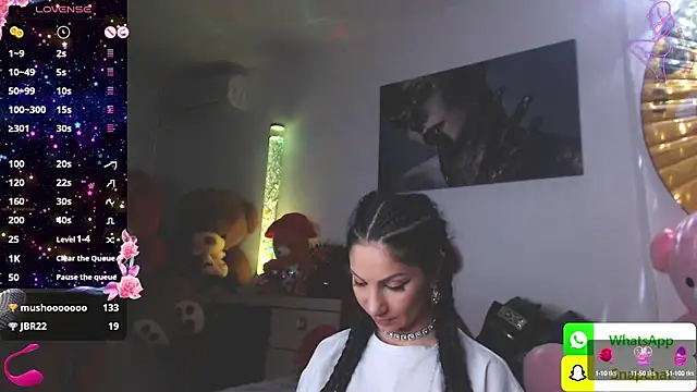 EvelynAisha online show from February 1, 4:11 pm