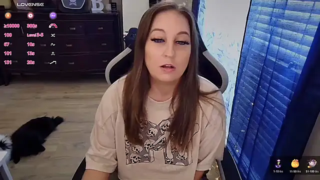 Brooklyn Bee online show from October 24, 8:27 pm