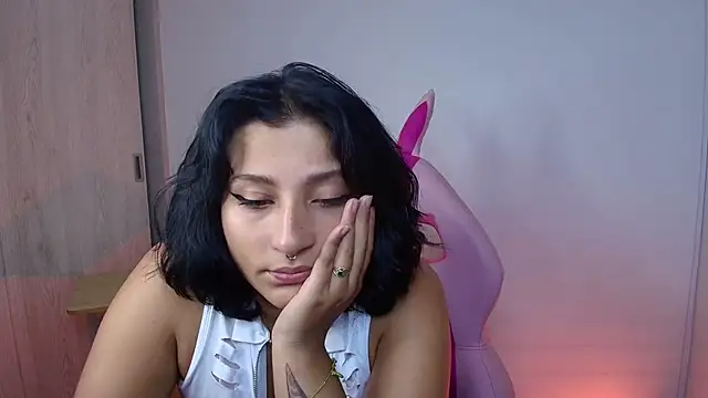 Pauilina online show from January 19, 1:21 am