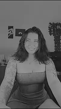 Pauilina online show from April 14, 8:48 pm