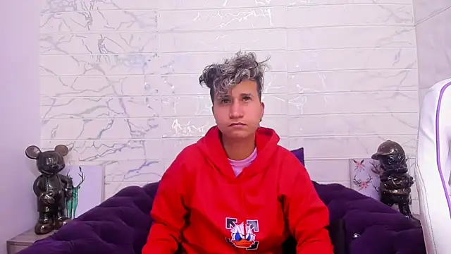 Im Milan Rs online show from February 17, 6:53 am