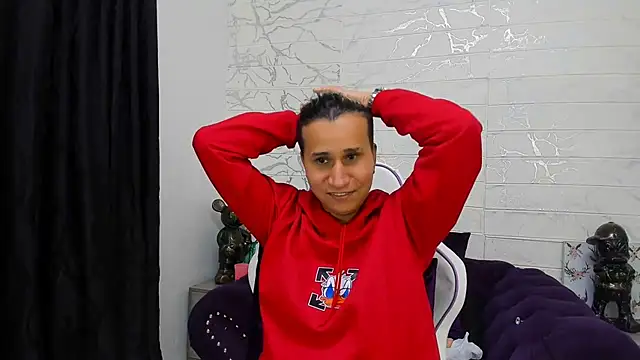 Im Milan Rs online show from February 18, 9:43 am