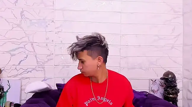 Im Milan Rs online show from February 20, 7:01 am